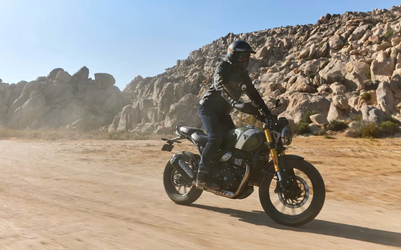 Triumph scrambler 400 X