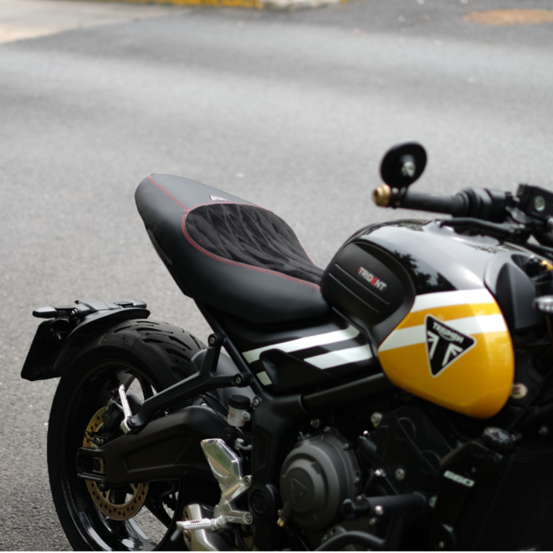 Custom Seat for Triumph Trident 660