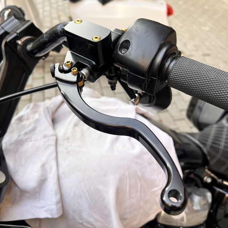 Left Radial Master Cylinder RXC for Clutch