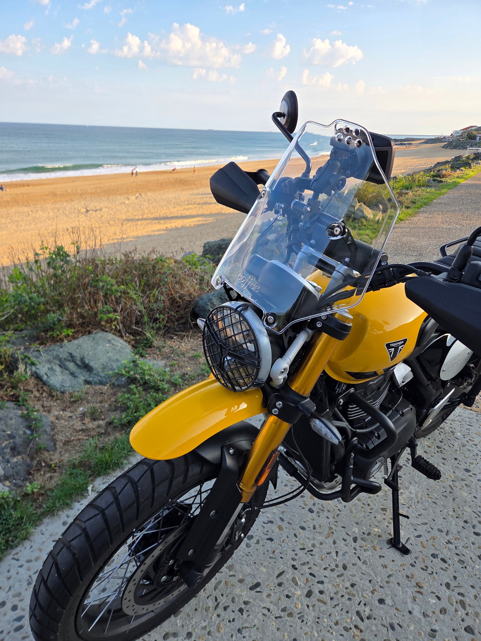 Triumph 400X Wind Protection