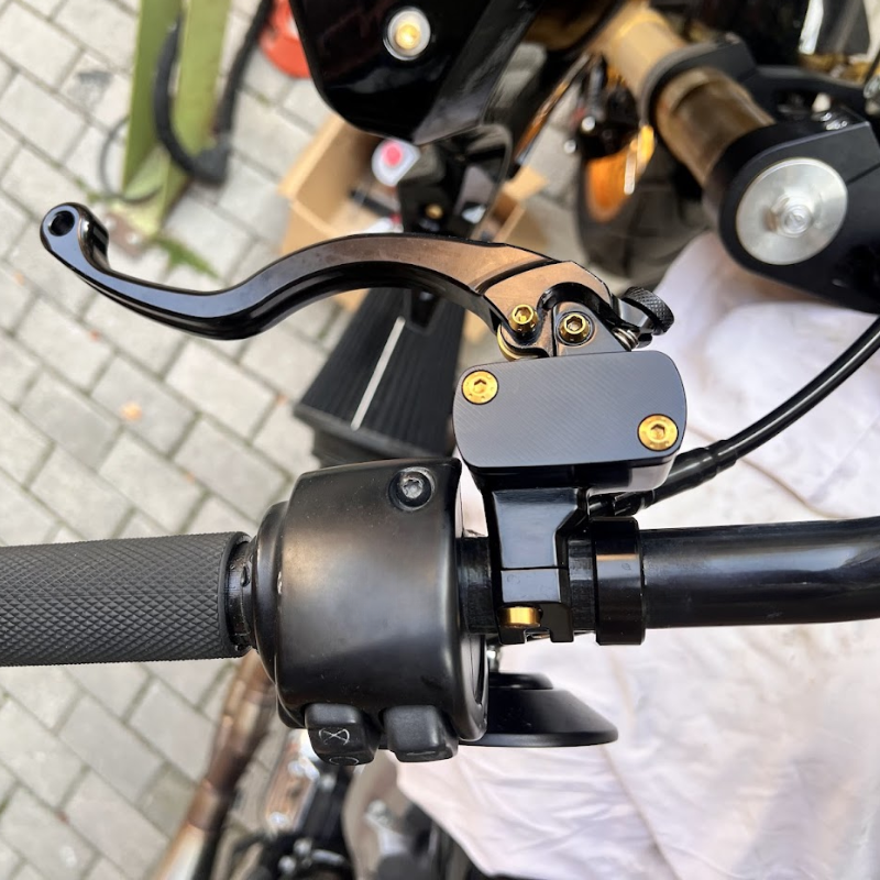 Left Radial Master Cylinder RXC for Clutch