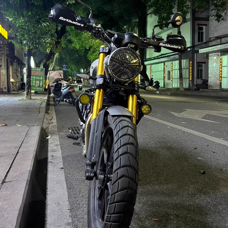 Triumph Scrambler 400X — XE Fog Light Kit