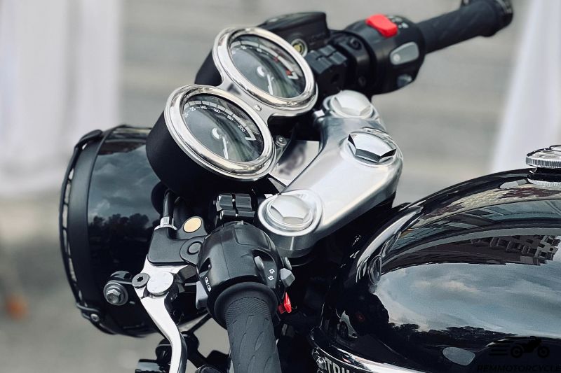 Clip-on handlebars Triumph Bobber T100 T120