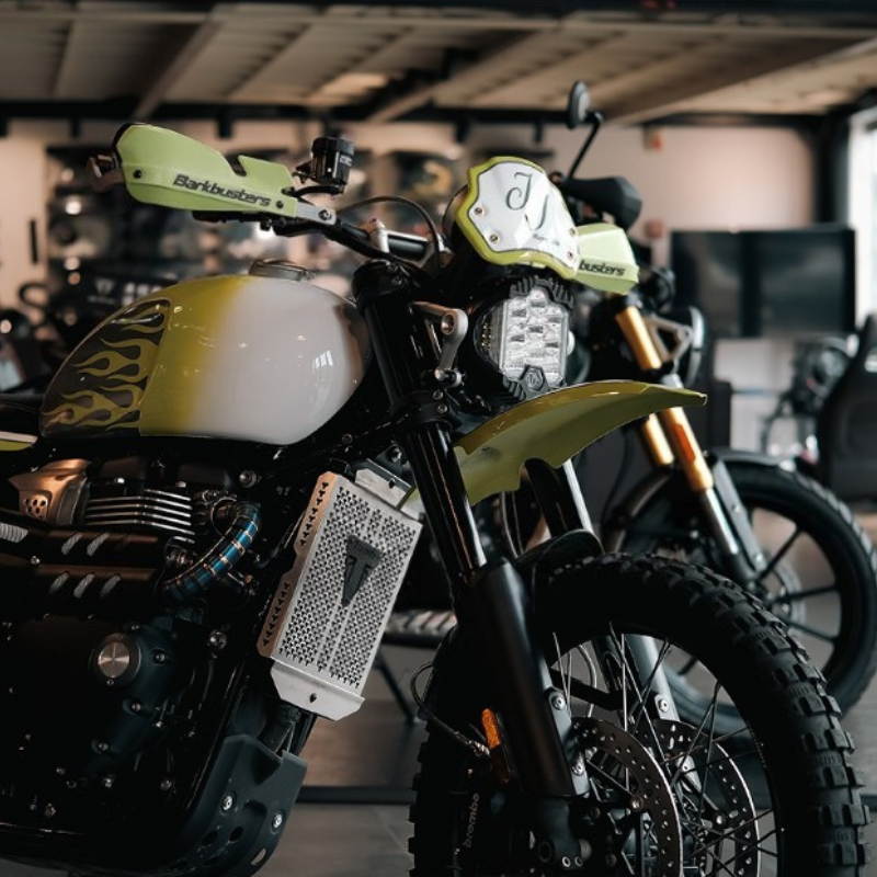 Baja 7″ LED Headlight Kit – Triumph Scrambler 1200