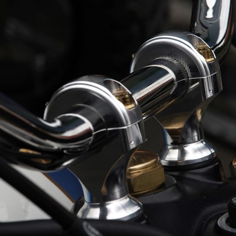 Handlebar Riser Clamp for Triumph T100 / T120 / Bobber / Speedmaster