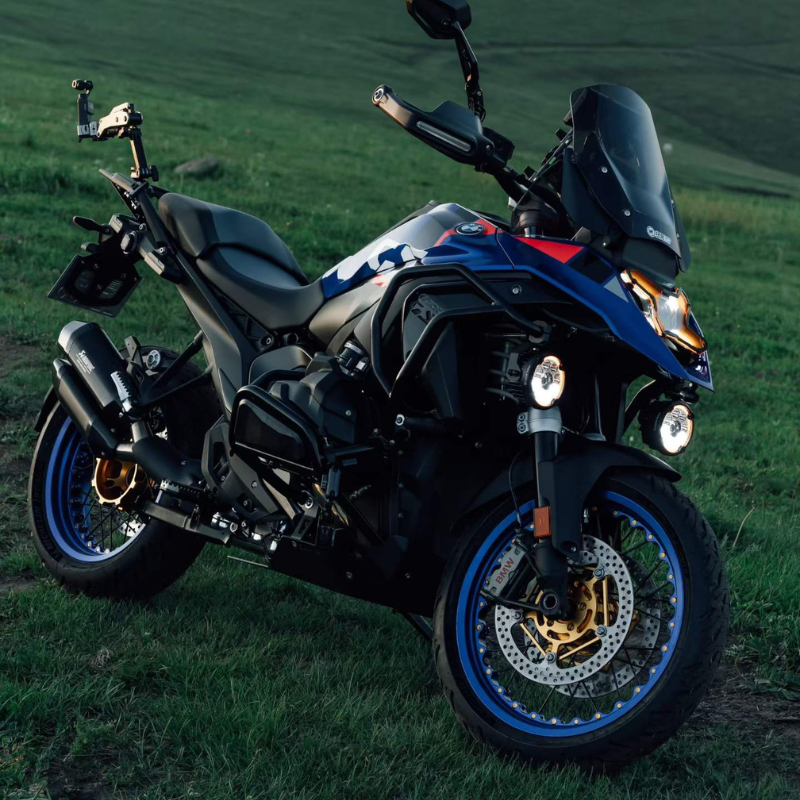 Forged tubeless spoked wheels for BMW R 1300 GS/GSA