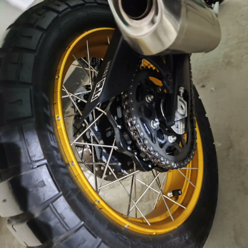 Tubeless spoked wheels kit for Triumph Speed 400 - black or gold