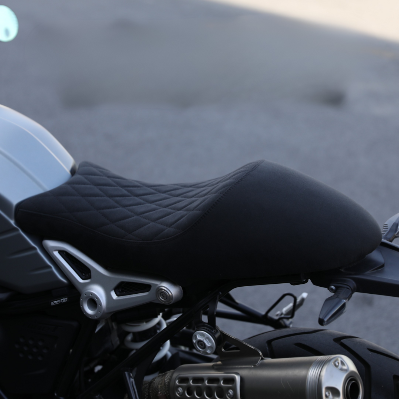 Cafe Racer Seat with Hump for BMW R nineT