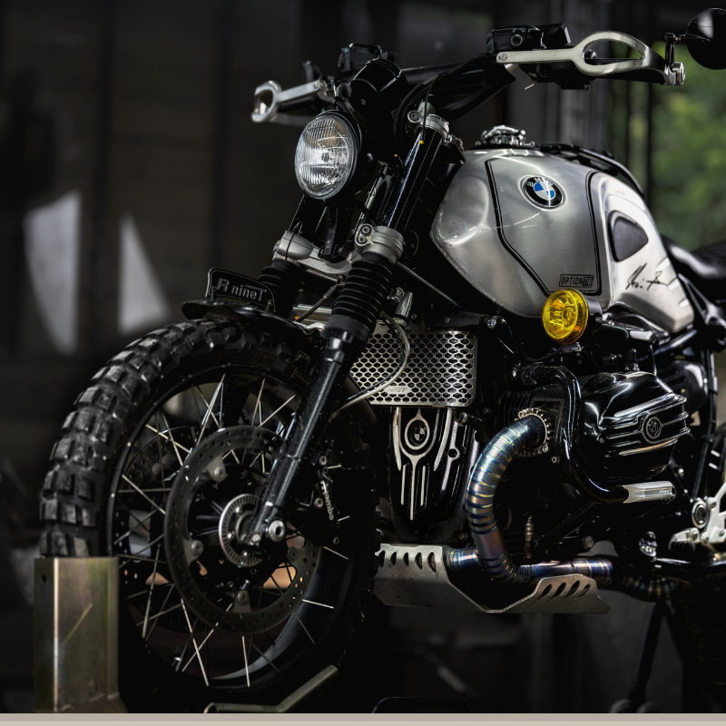 Headlight Riser Bracket - BMW R nineT