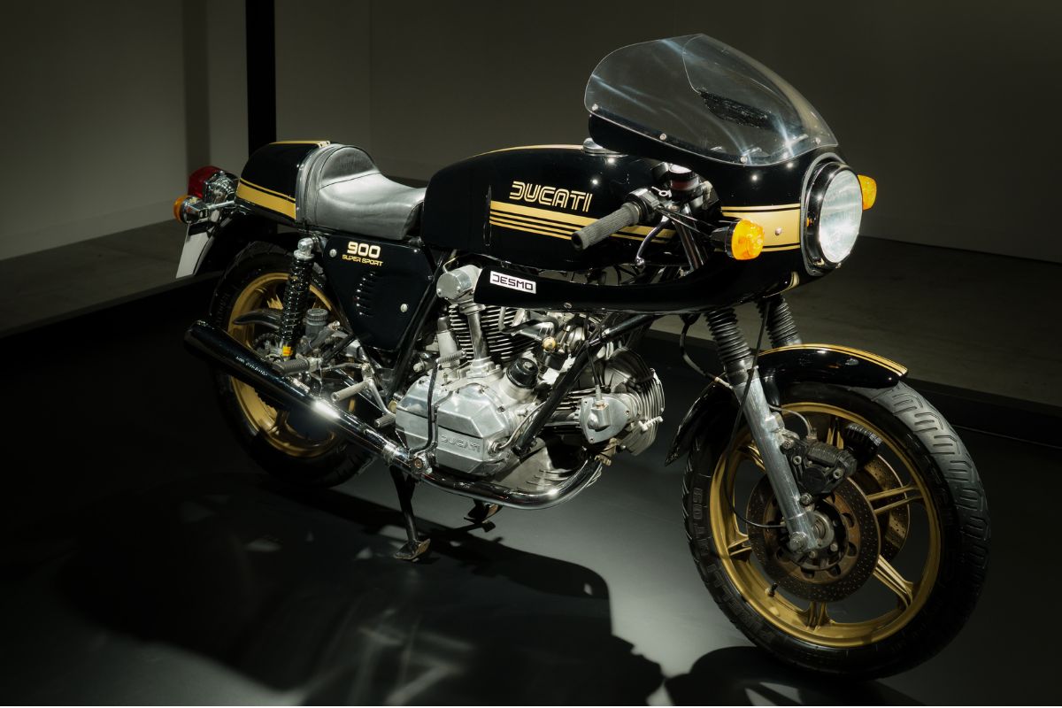 Ducati Café Racer: What are the iconic models? - REM