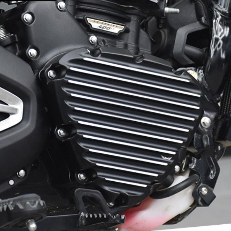 CNC Engine Cover Black / Silver – Triumph Speed 400 / 400 X