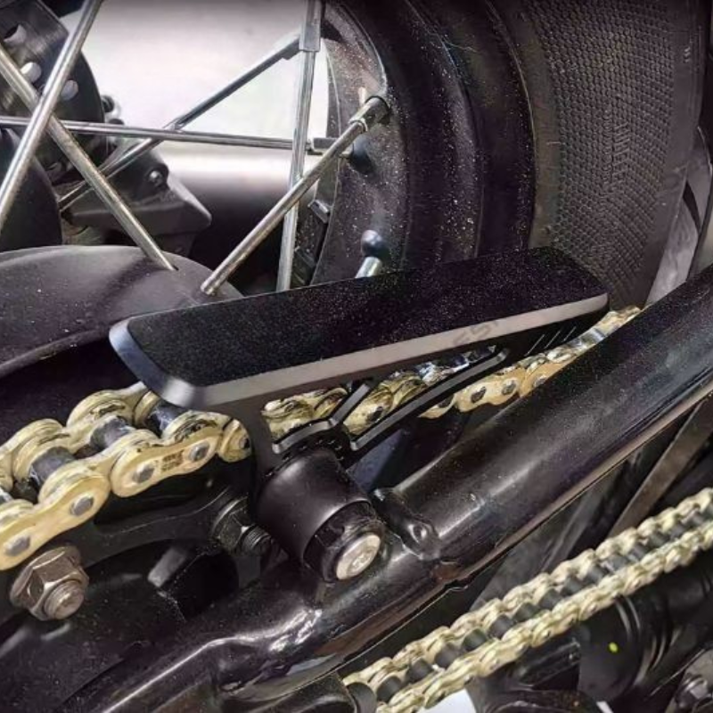 CNC Chain Guard Triumph Bobber