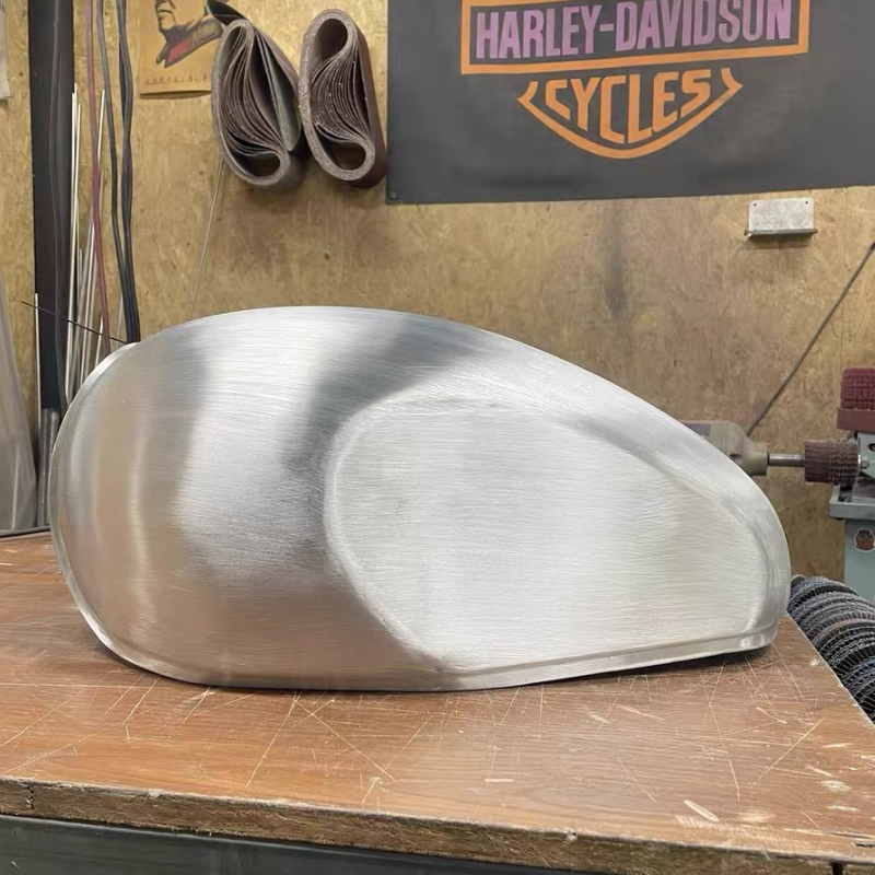 Aluminum Fuel Tank Triumph Classic / T100 / T120
