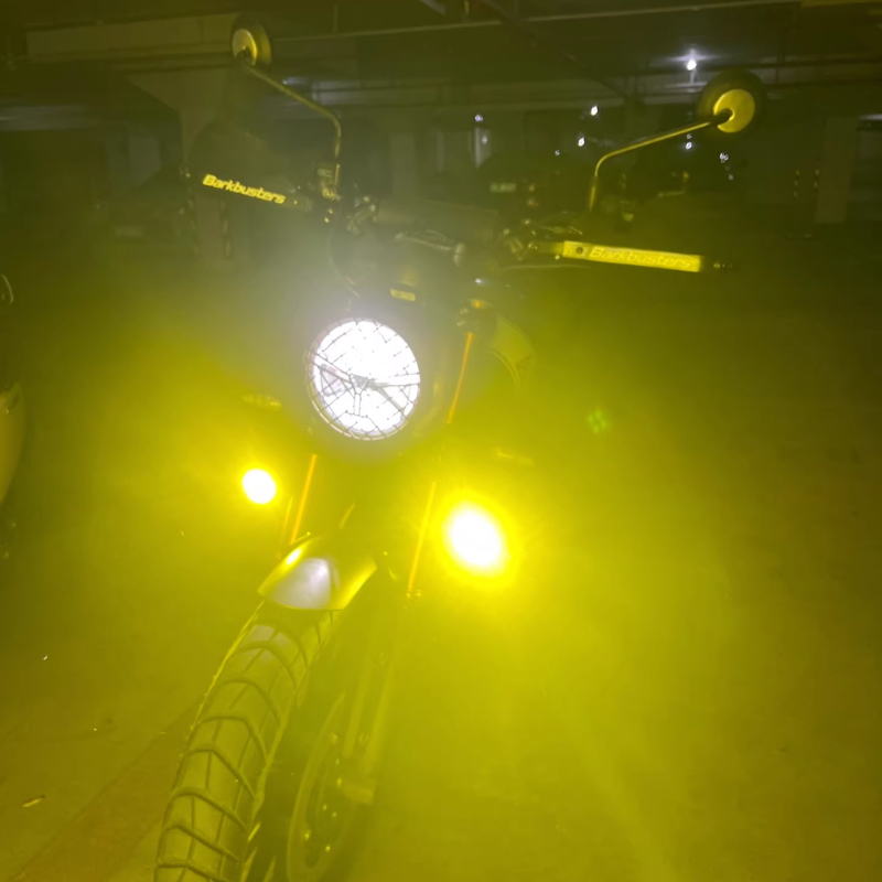 Triumph Scrambler 400X — XE Fog Light Kit