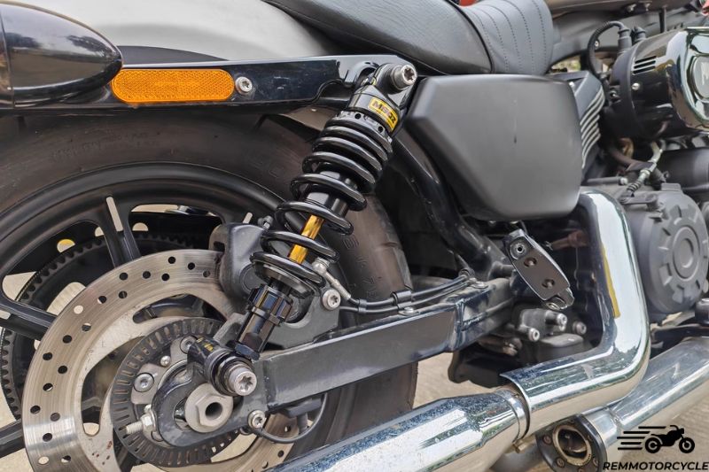 Adjustable shocks for Harley Sportster