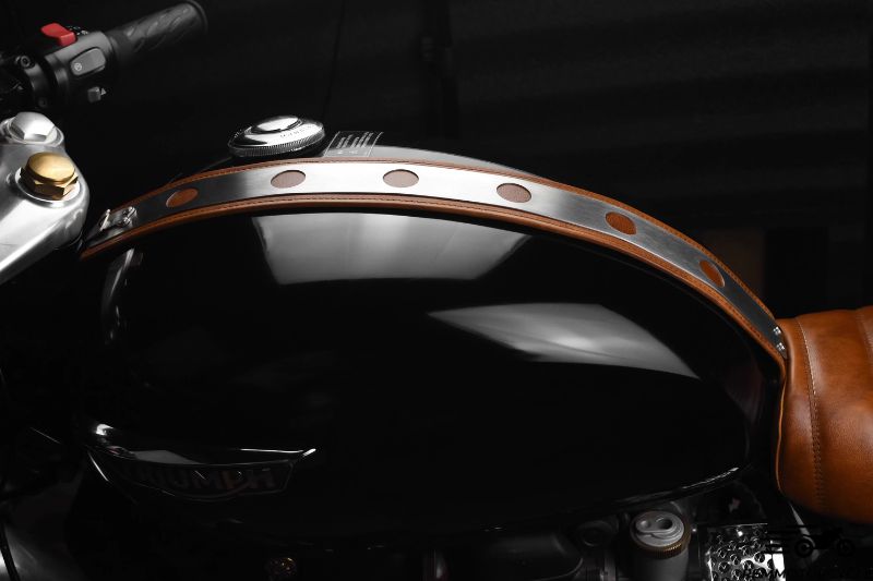 Leather tank cover strap for Triumph T100, T120, Bobber
