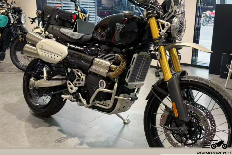 Titanium mid-pipe exhaust header for Triumph Scrambler 1200