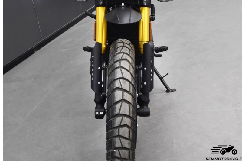 Fork guards for Triumph Scrambler 400X