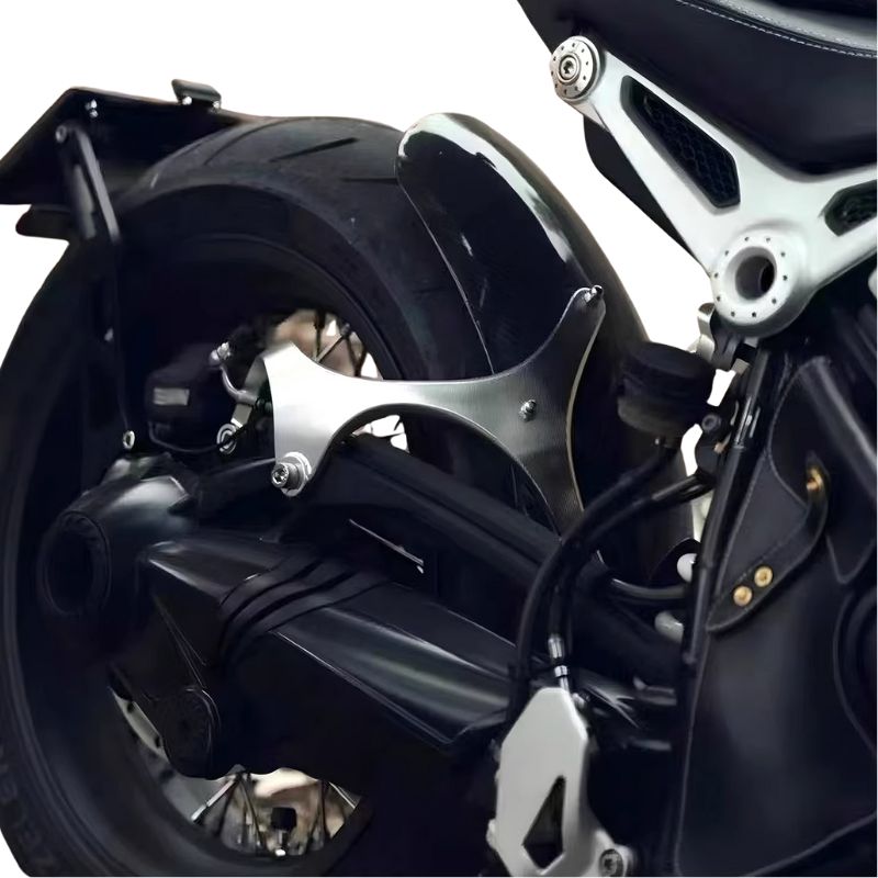 Rear fender hugger for the BMW R Nine T