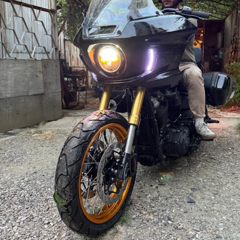 Harley Davidson Softail inverted forks