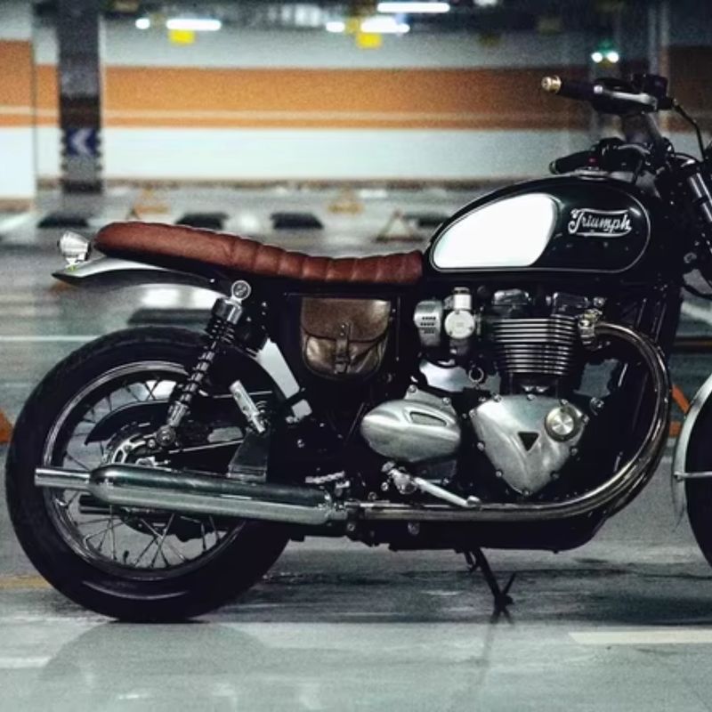 Old-school exhaust line for Triumph T100/T120