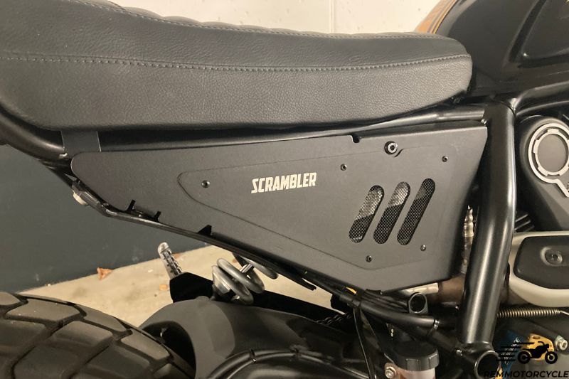 Side panels for Ducati Scrambler 800