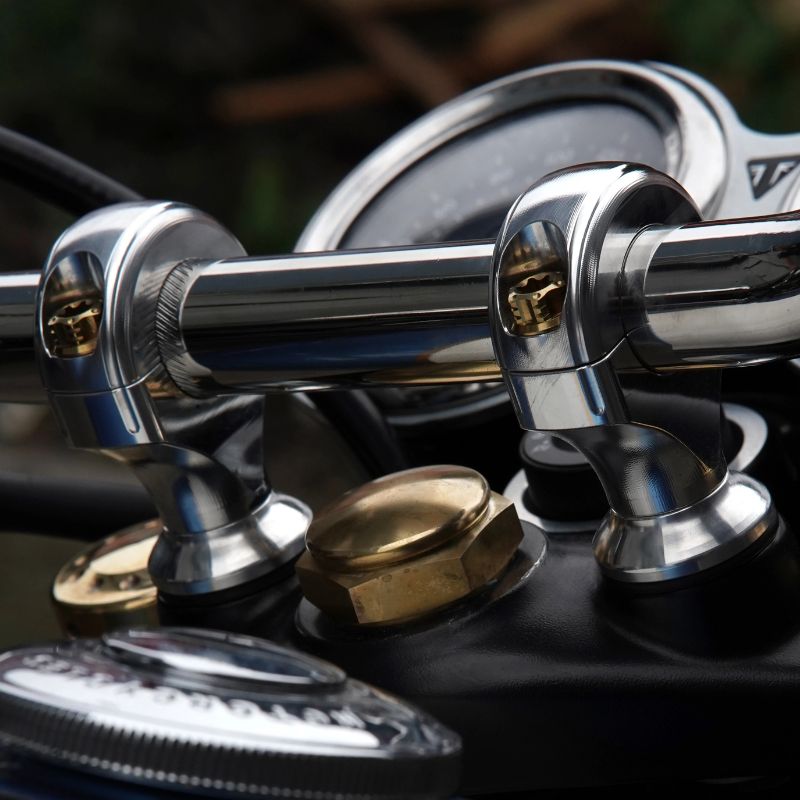 Handlebar Riser Clamp for Triumph T100 / T120 / Bobber / Speedmaster