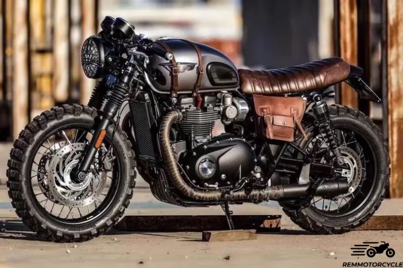 Side leather saddlebag for Triumph Scrambler 1200