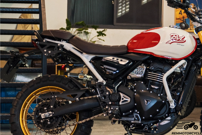 Rear Side Rack for Triumph Scrambler 400X – Compatible with SW-Motech