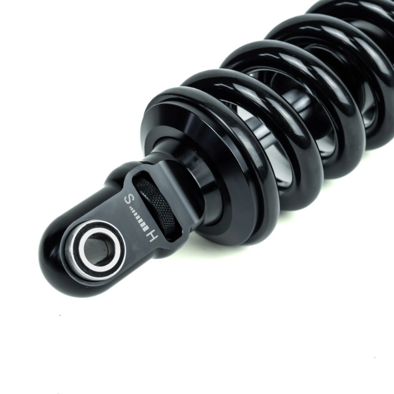 Adjustable rear shock for BMW R Nine T
