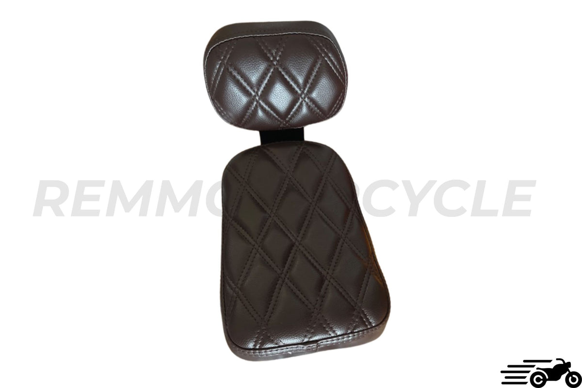 Triumph Bobber passenger seat with rear light