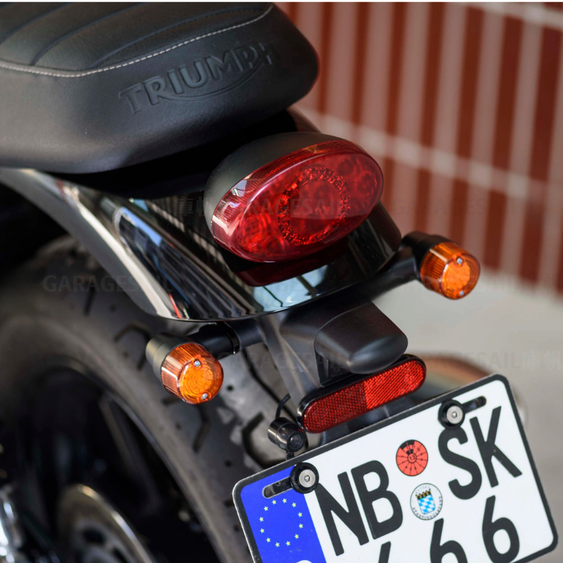 Mini Bullet LED Turn Signals for Triumph Classics