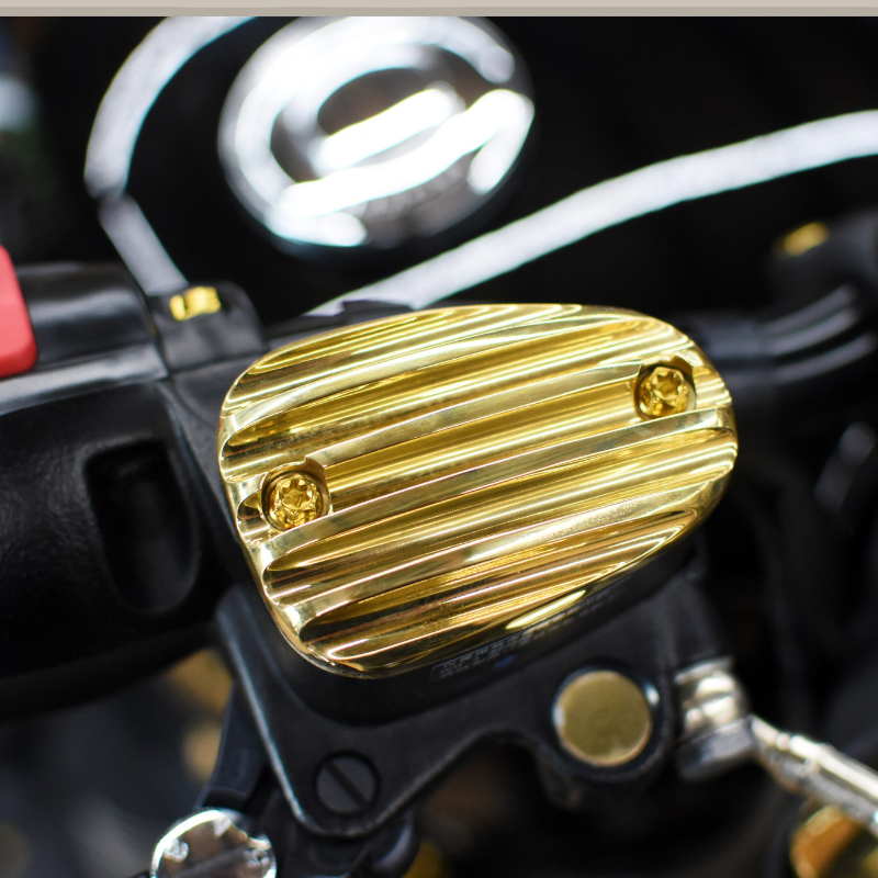 Triumph Classics master cylinder cap (Brass/Aluminum)