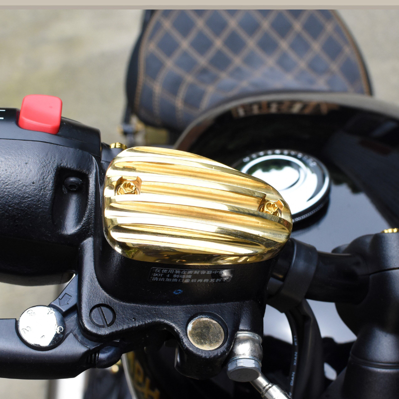Triumph Classics master cylinder cap (Brass/Aluminum)