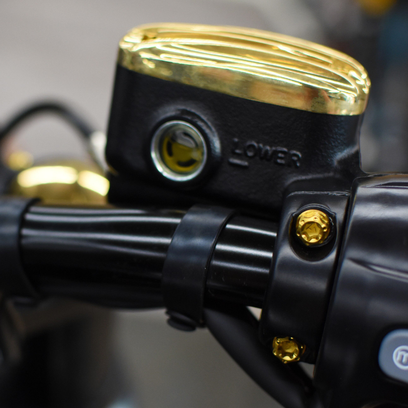 Triumph Classics master cylinder cap (Brass/Aluminum)