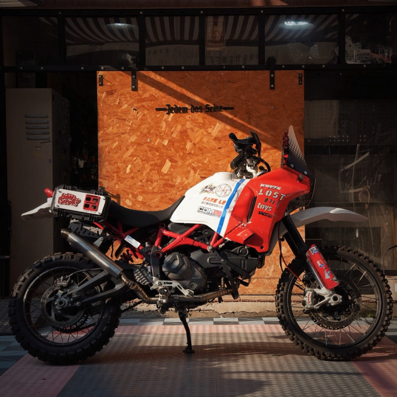 Titanium exhaust for Ducati Desert X