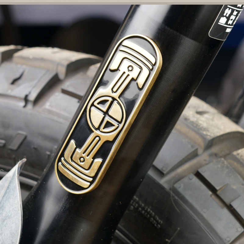 Brass Vibration-Damping Reflective Plate - BMW R12