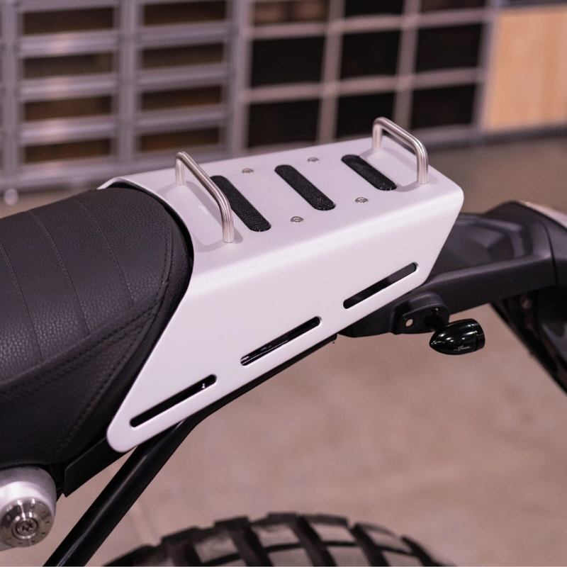 Rear aluminum luggage rack for BMW R nineT