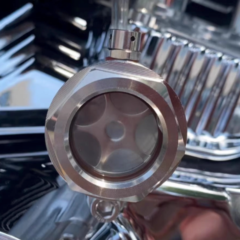 Harley V-Twin oil catch can with transparent body