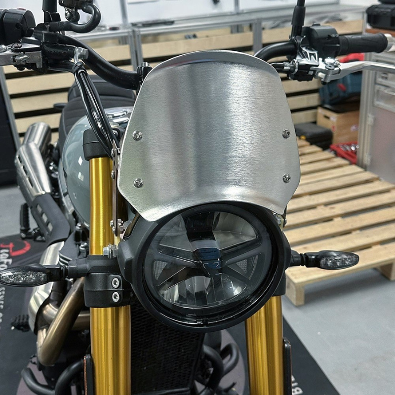 Aluminum flyscreen - Triumph Scrambler 900 / Speed Twin 900