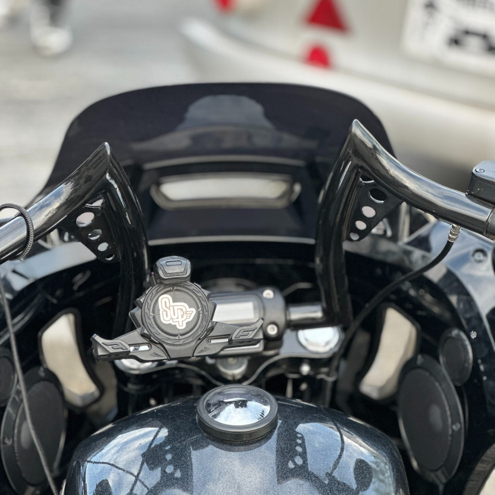 Club Style Fairing with Sound System