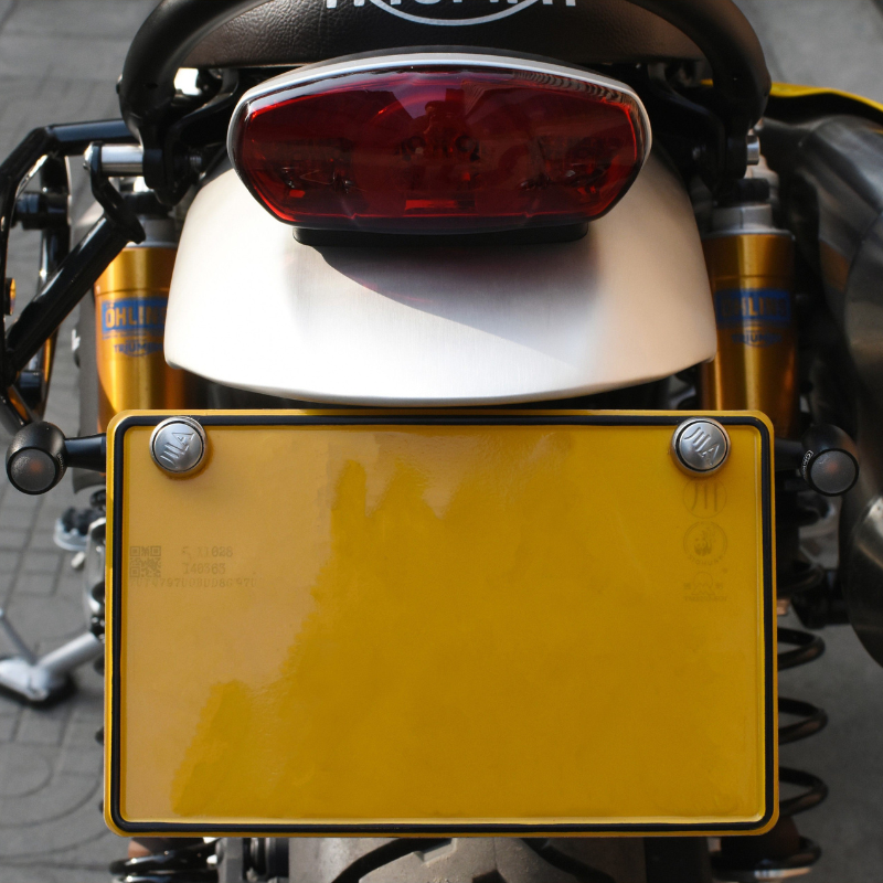 Short plate holder with LED turn signals for Scrambler 1200 XC/XE/X