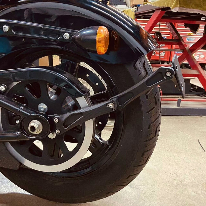 Adjustable license plate holder for Softail M8