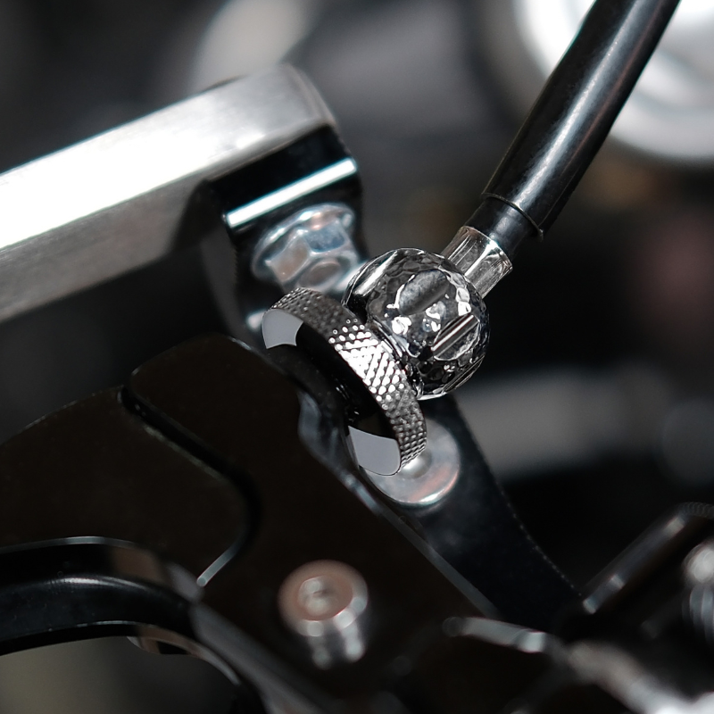 Triumph Classic & Bobber clutch cable adjuster