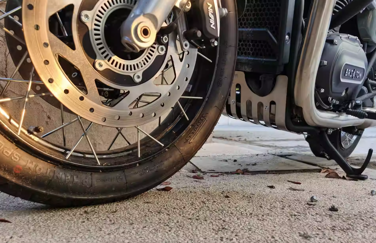 Motorcycle engine guard Brixton Cromwell 1200