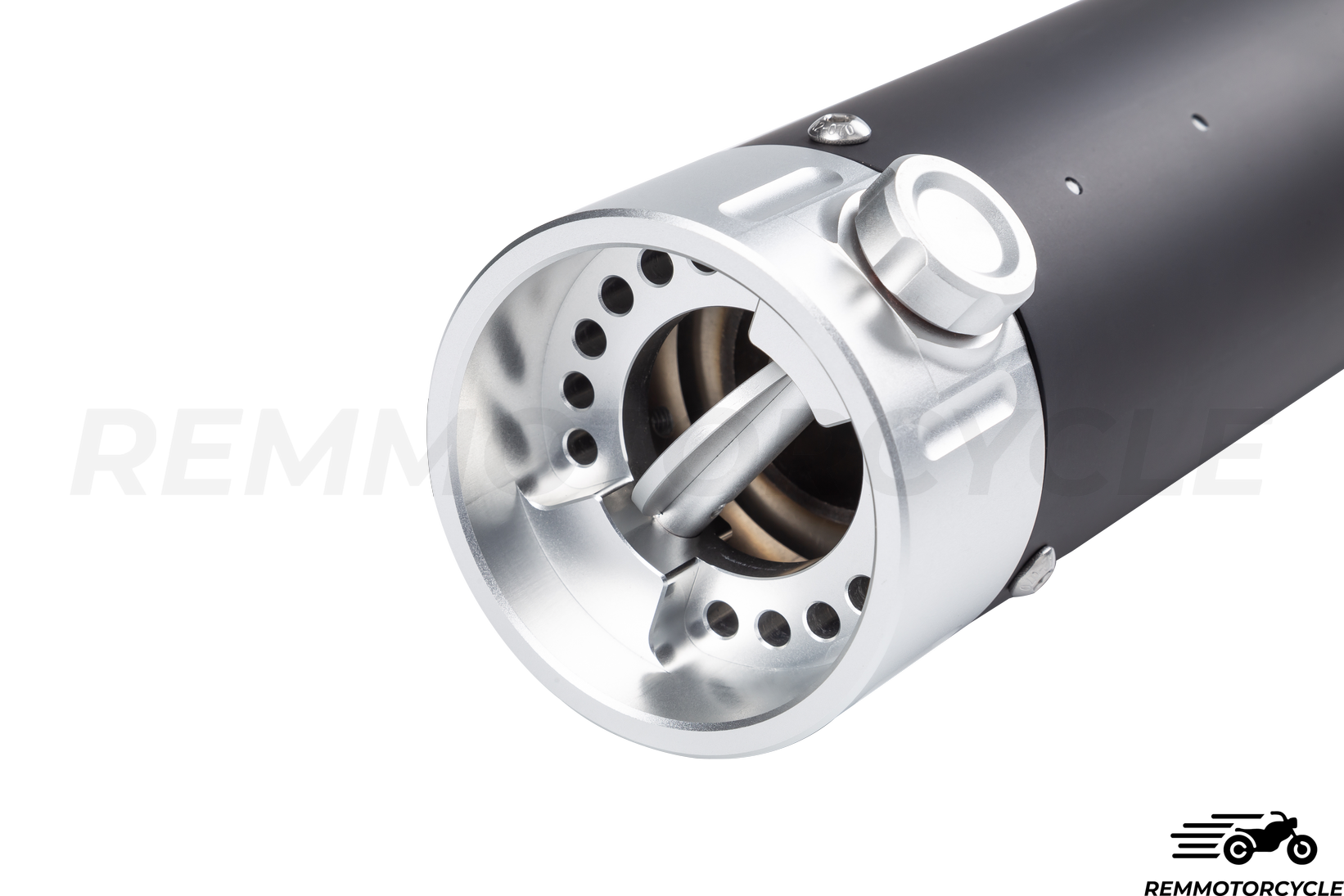 Black exhaust with manual valve