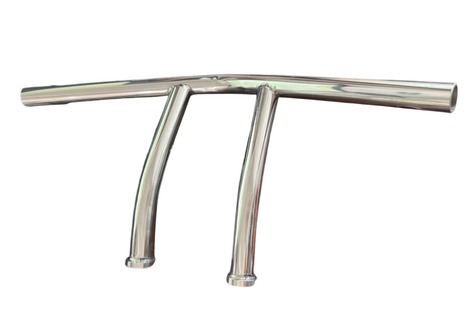 Chrome motorcycle handlebar for Honda Shadow 600, showing a pair of handlebars with a metallic finish.