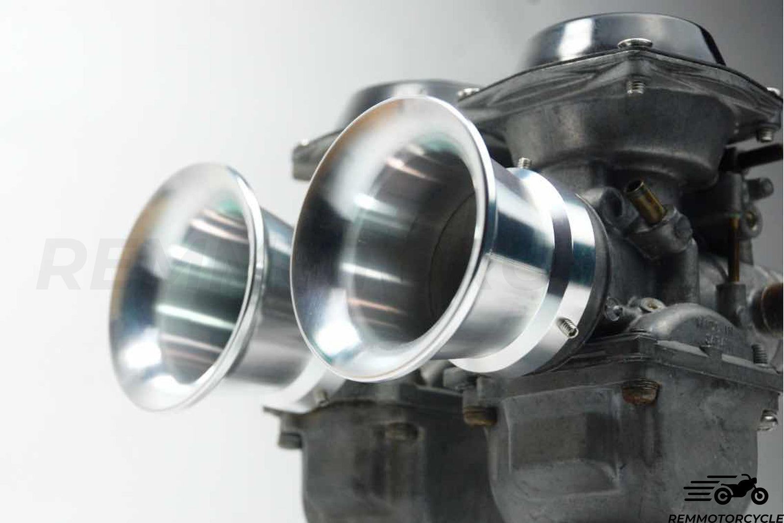 Velocity stack filter with grid